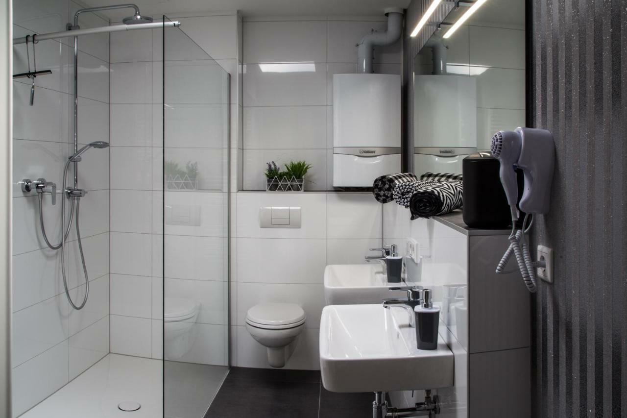 Die Hotelalternative Solingen Eksteriør bilde